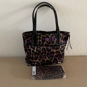 NWT Coach Tote With Cosmetic Bag